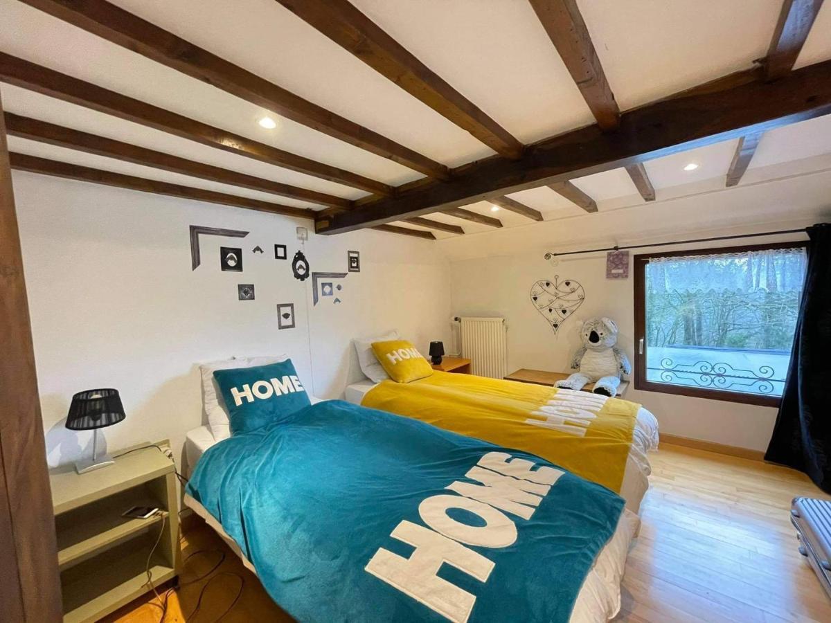 Lesse En Ciel Vous Accueille Avec Plaisir . Villa Houyet Ngoại thất bức ảnh