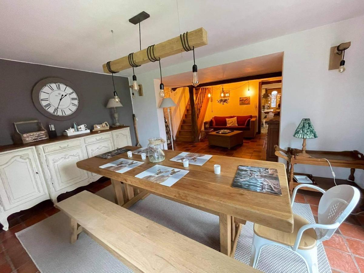 Lesse En Ciel Vous Accueille Avec Plaisir . Villa Houyet Ngoại thất bức ảnh